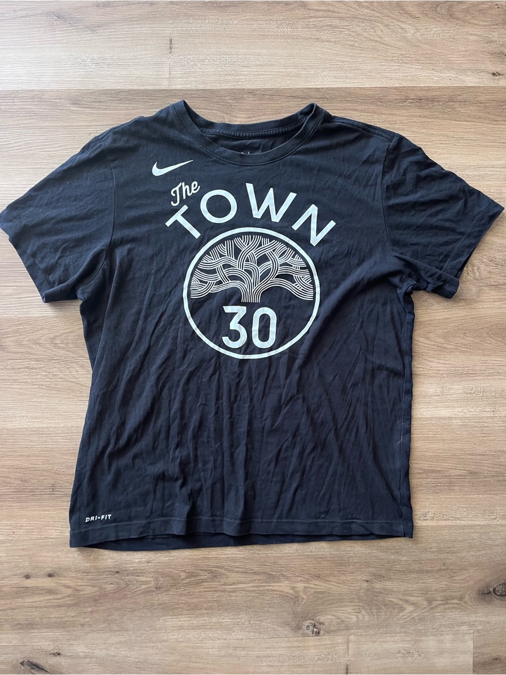 Nike Mens Golden State Warriors Black “The Town” Curry Graphic Short Sleeve Tee